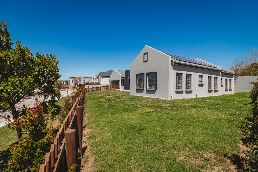 3 Bedroom Property for Sale in Kraaibosch Country Estate Western Cape